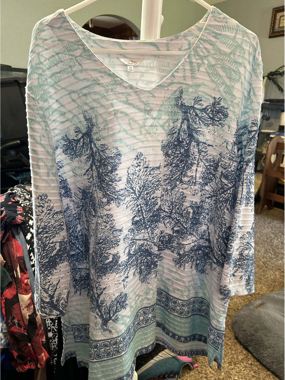 Coral Bay Women's 3X Blue and White Patterned Long Sleeve V-Neck Blouse